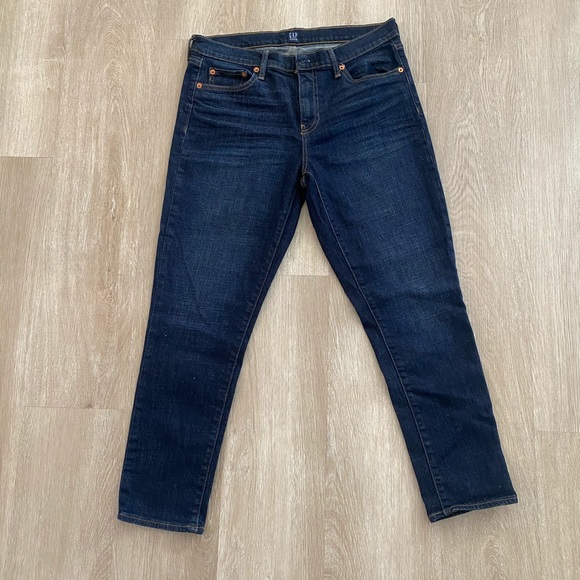 Gap straight leg dark wash denim jeans size 30. High waisted - Picture 1 of 3